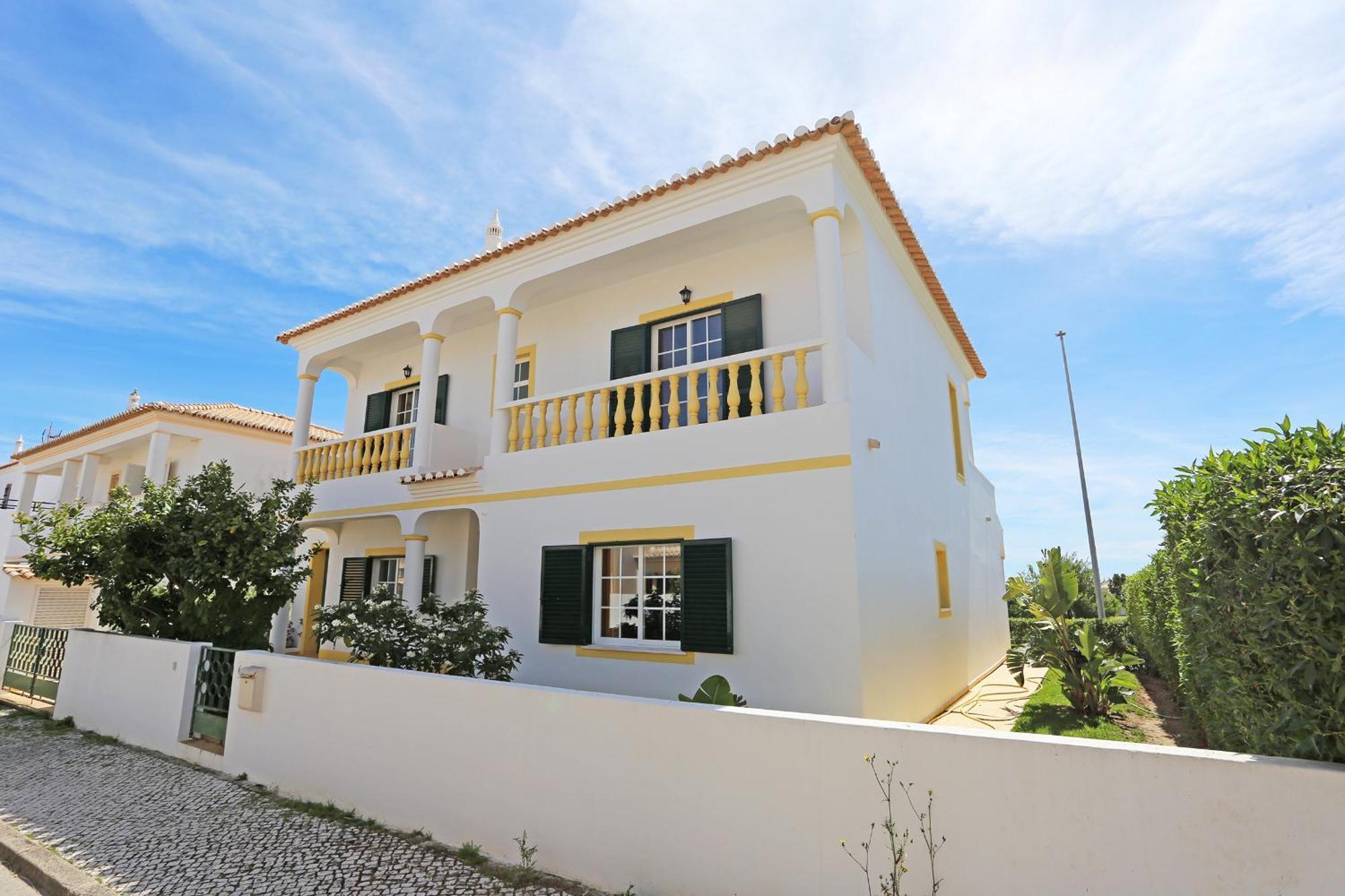 U - Casa Quinta Estacao Hotel Lagos Exterior photo